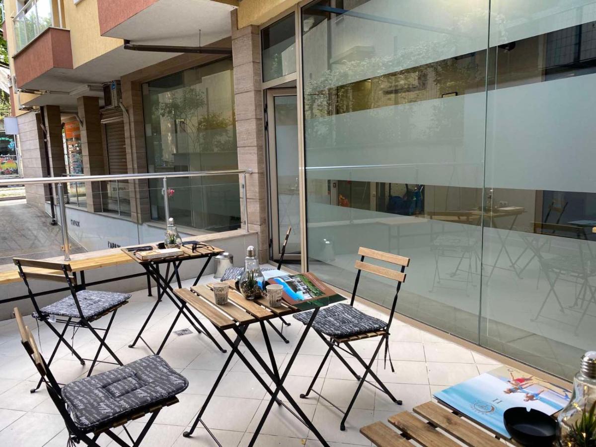 Marelis Sea Hostel Varna Exterior foto